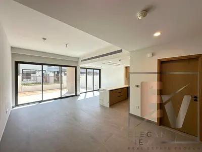 Brand New 3BR + Maid Villa, Vacant & Close to Pool