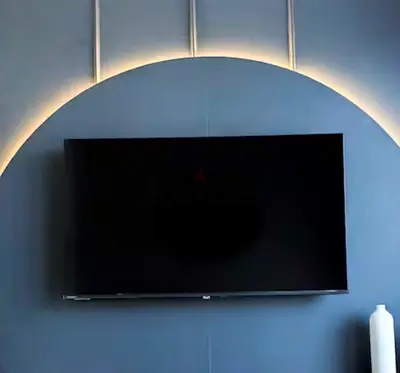 LG 55-inch LED Smart TV - Good Condition, Wall-mounted