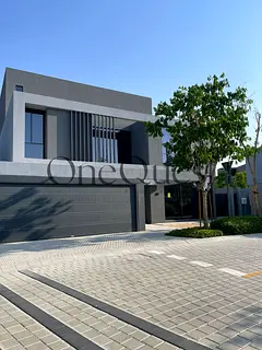 5BR+Pool | Distressed | Lift | Below OP