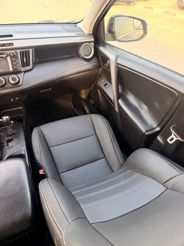 صورة مصغرة 12 لـ 2017 Toyota RAV 4