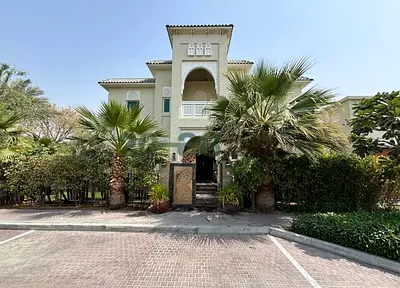 North African Inspired Villa l Spacious Layout