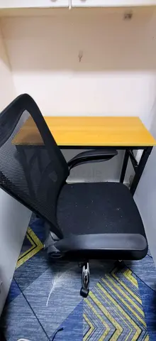 Desk + Office Chair – AED 100