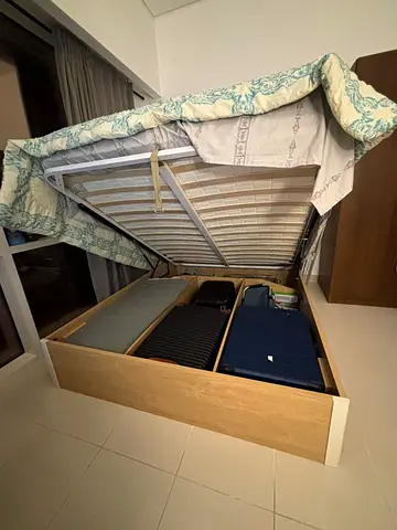 Double Bed with Hydraulic Storage 160x200 - Light Wood Frame