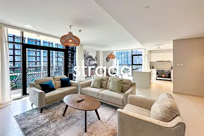 Vacant June | Corner Unit | Fully Furnished