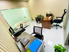 Spacious office | no Commission | near to Metro Station