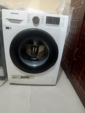 Samsung Front Load Washing Machine - Good Working Condition 8kg