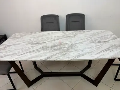 6 seater dining table
