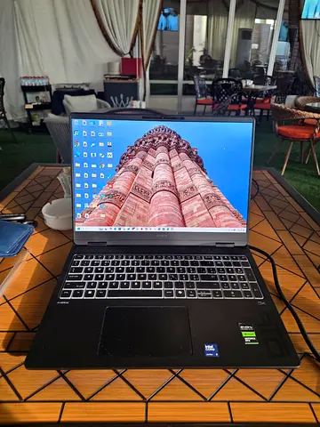 HP Omen Max 15 (2025) – Ultra 9‑274 / RTX 5080 / 64GB DDR5 / 2TB SSD Laptop