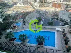 Pool View | Close to Downtown | Fully Furnished
