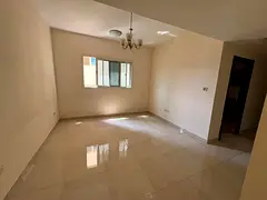 Luxury master bedroom &amp; spacious living room with open view | Free parking | Second tenant | Fre
