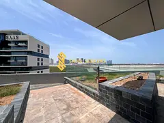 Spectacular Living ! High-Class Location ! Inquire