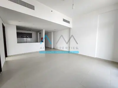 Ready To Move Spacious & Bright Apt in Amazing Community Building