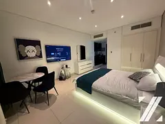 Furnished studio I Close to Canal I Well Maintained
