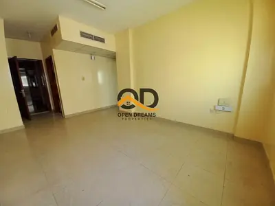 (( 2 WASHROOM NEAR SAFARI MALL )) FAMILY BUILDING BIG OFFER 1 BHK 2 WASHROOM ONLY 32K PRIME LOCATION MUWAILIH COMMERCIAL