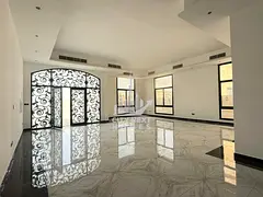 5Bedroom | Majlis | Hall | Maid Room