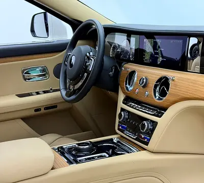 2022 ROLLS-ROYCE GHOST — миниатюра 12