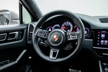 2022 Porsche CAYENNE — фото 9