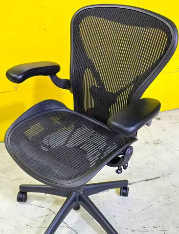 Herman miller office chair Aeron Classic model