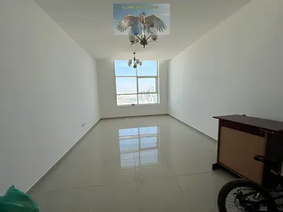 باركينج مجانا|اكبر غرفتين وصالة بالخان مع استور موزع الغرف |غرف ماستر|خزائن بالحائط|علي شاطئ الخان