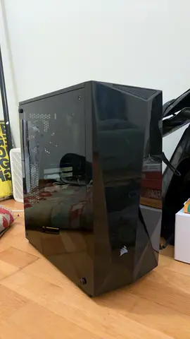 Corsair Carbide Mid Tower Gaming PC Case (Glass Side Panel) Front RGB Fans + Ask about PSU