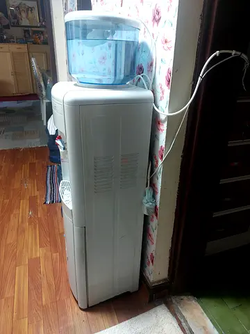 Water dispenser