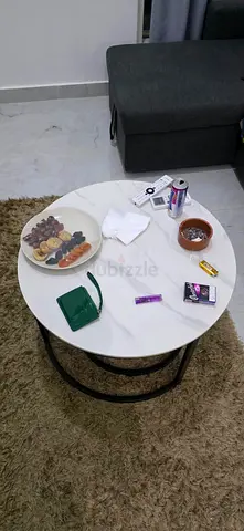 Round Marble-Top Coffee Table marble with Black Metal Base 2 pcs