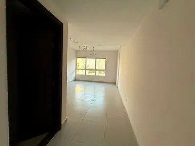 Ready-to-move-in apartment | Free air conditioning | 2 bathrooms | Open view