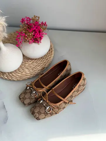 Gucci women shoes 👟