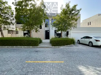 ✨ Luxury 5-Bedroom Signature Villa For Sale in Nasma Residence
