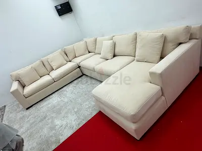 Excellent condition cratebarrel Ushape sofa