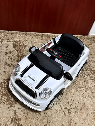 White electric ride-on car for kids (single seat)