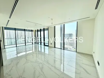 Spacious | Maids Room | Burj Khalifa View