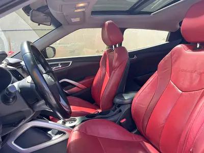 2015 Hyundai VELOSTER — миниатюра 11