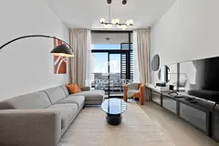 Motivated Seller| Vacant May 11| High Fl|Furnished