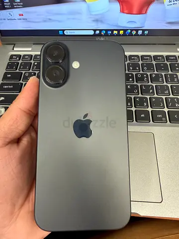 Iphone 16 black