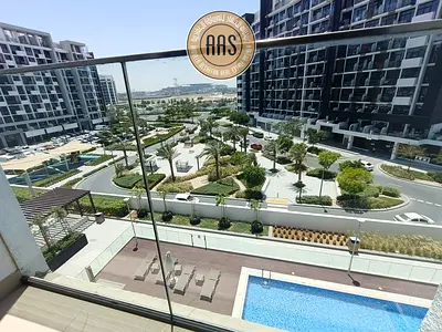 Luxurious and spacious studio apartment with fully fitted kitchen only 55k ready to move