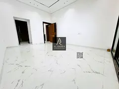 Townhouse for rent in Al-Haliou 2. First tenant, ready to move in within 20 days. Large setback in f