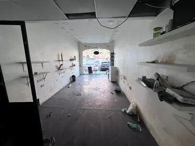 Commercial shop for annual rent in Al Nakheel 2, Ajman Corniche, very prime and busy location with high traffic and excellent visibility, suitable for