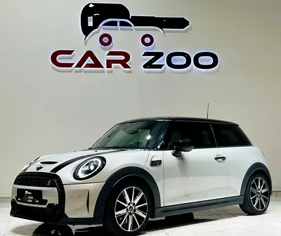 2023 MINI Cooper S GCC Specs - Mint Condition-Warranty