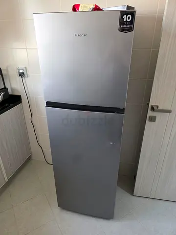Hisense Silver Top-Freezer Refrigerator - Good Conditionc
