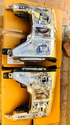 FORD SUPERDUTY HEADLIGHT 2022
