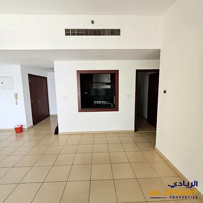 SPACIOUS UNIT-3 BR +MAID-BEST PRICE-ready to move