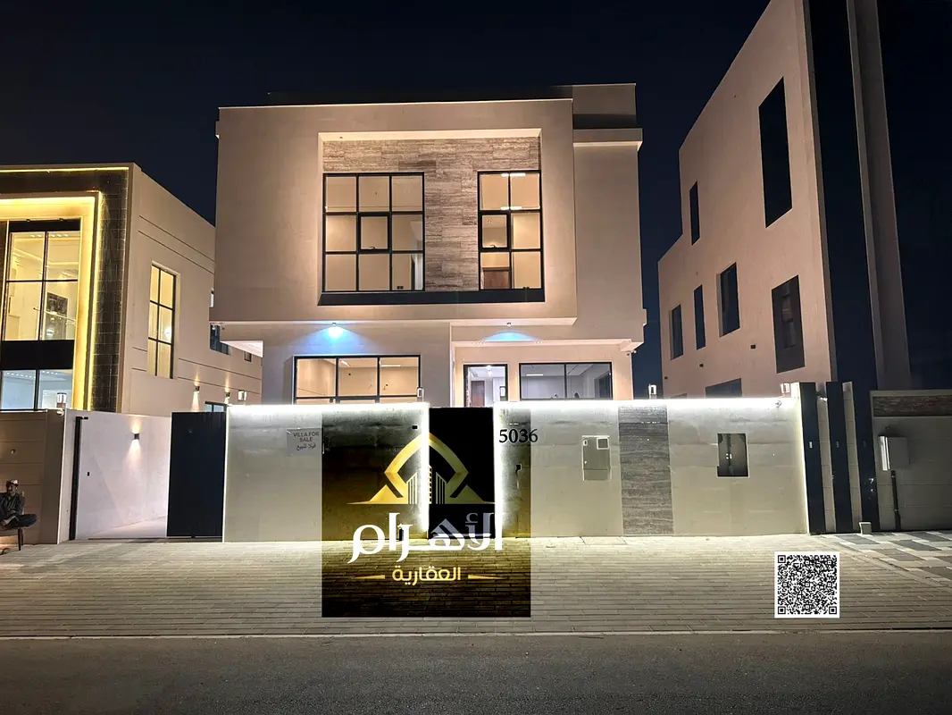 Modern villa located on a main street, no service charges, freehold ownership for all nationalities