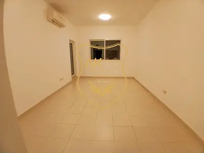 SPACIOUS 1 BHK / FOR FAMILY / FREE PARKING / 1 MINT WALK FROM METRO