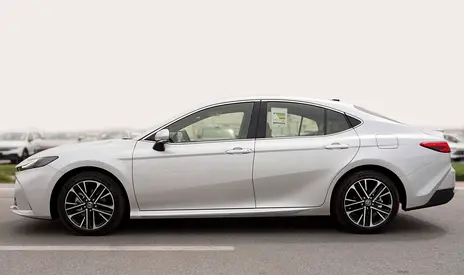 2025 Toyota CAMRY 照片 4