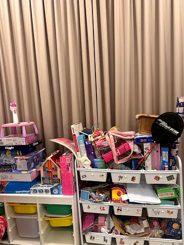 Children trofast storage