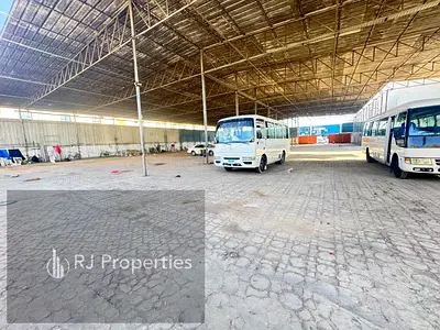 LUXURY open warehouse open yard 100 kw Electricity power big space allow all business activity ready to only jest 800k