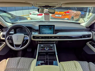 صورة 9 لـ 2022 Lincoln AVIATOR