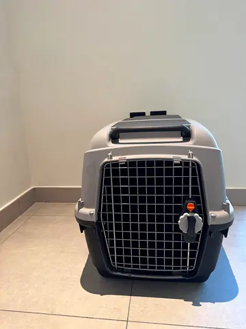 Pet carrier