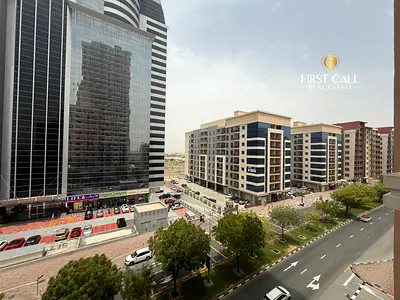 Chiller Free | Spacious layout | ready to move | Prime location